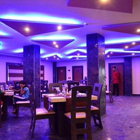 Dolphin Chocolate Inn Chandannagar Extérieur photo