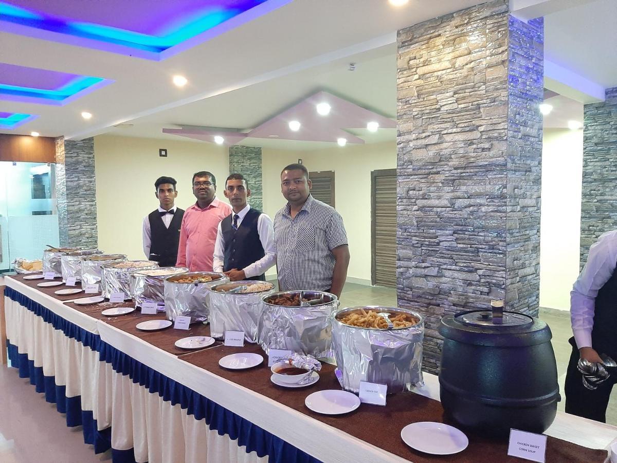 Dolphin Chocolate Inn Chandannagar Extérieur photo