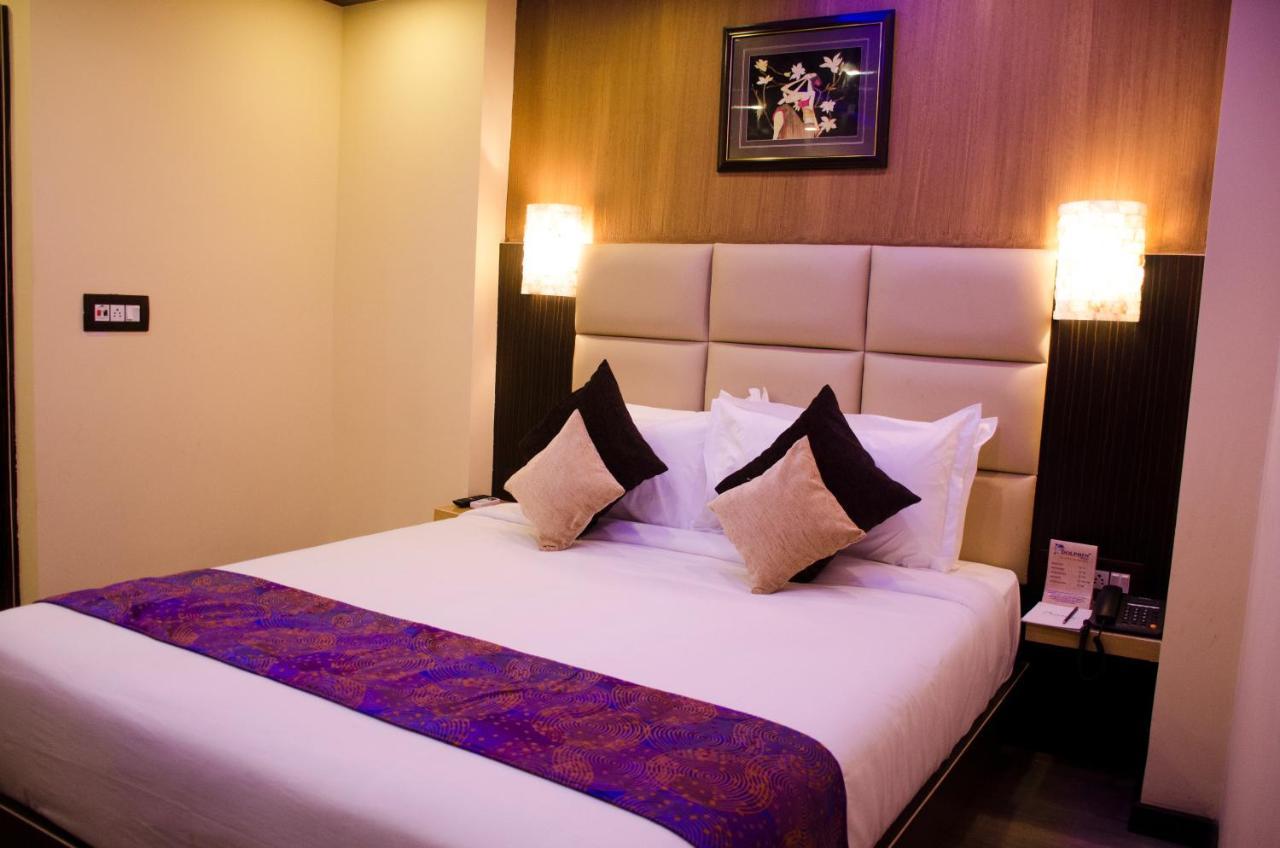 Dolphin Chocolate Inn Chandannagar Extérieur photo
