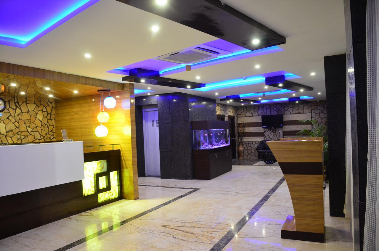 Dolphin Chocolate Inn Chandannagar Extérieur photo